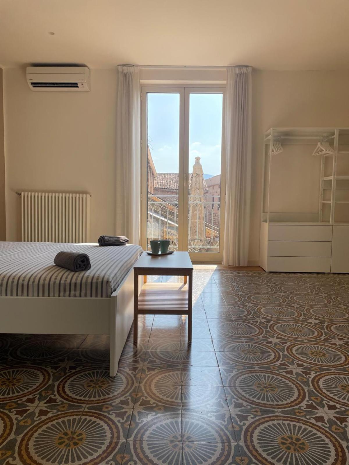 Le Stanze Di Federico E Costanza Luxury Apartments Palermo Eksteriør billede